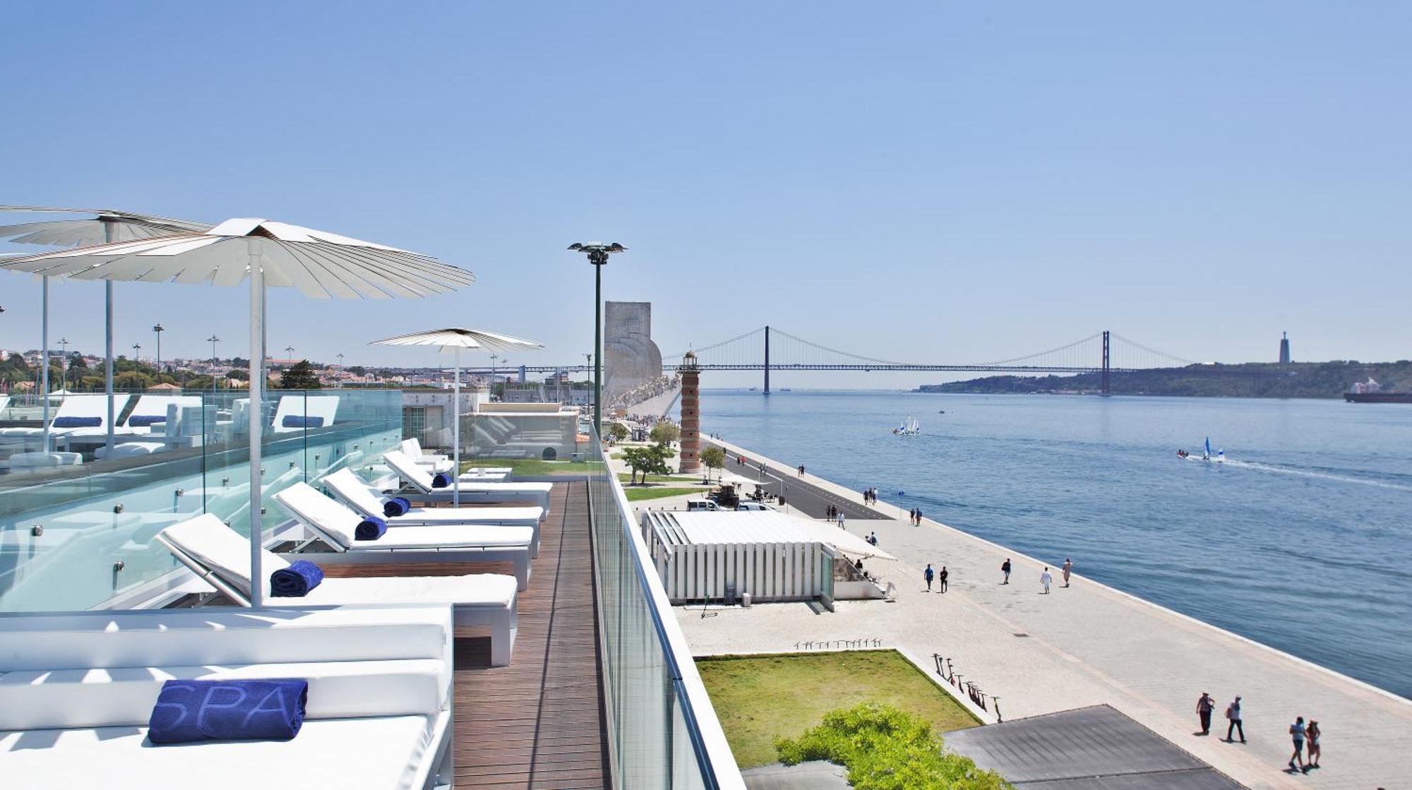 Altis Belem Hotel & Spa, A Member Of Design Hotels Lisboa Kültér fotó The Park Pool